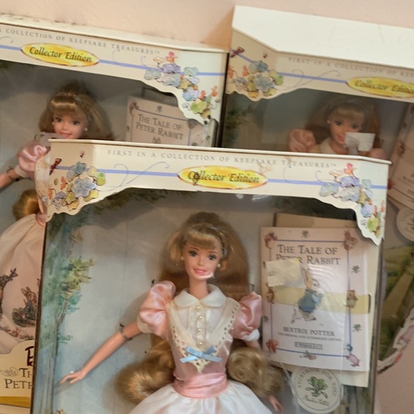 Barbie The Tale of Peter Rabbit Collector Edition - Picture 11 of 15